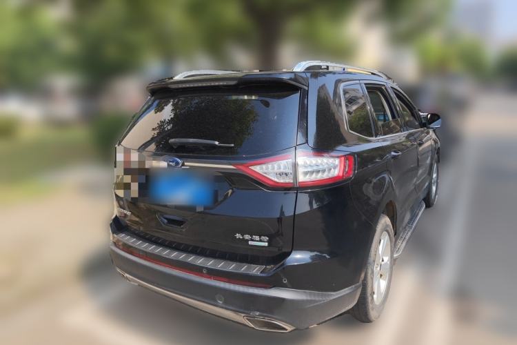 Used Ford Edge 2016 EcoBoost 245 Two-Wheel-Drive Titanium 5-Seater Rear Right 45 Deg