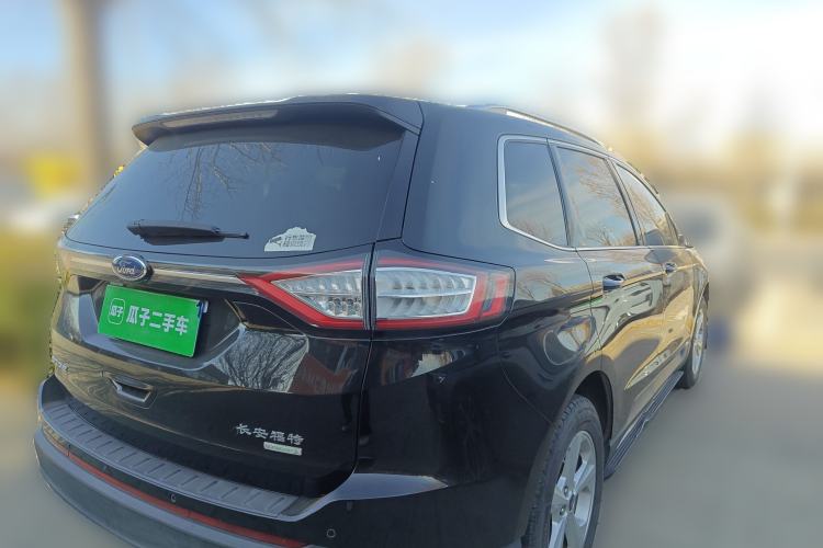 Used Ford Edge 2016 EcoBoost 245 Two-Wheel-Drive Titanium 5-Seater Rear Right 45 Deg