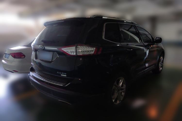 Used Ford Edge 2016 EcoBoost 245 Two-Wheel-Drive Titanium 7-Seater Rear Right 45 Deg