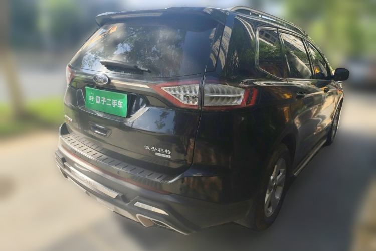 Used Ford Edge 2016 EcoBoost 245 Two-Wheel-Drive Titanium 5-Seater Rear Right 45 Deg