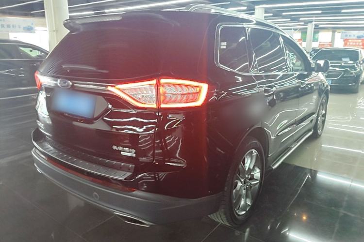 Used Ford Edge 2016 EcoBoost 245 Four-Wheel Drive Titanium 7-Seater Rear Right 45 Deg