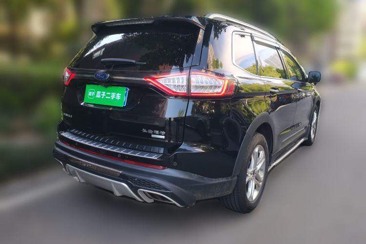 Used Ford Edge 2016 EcoBoost 245 Two-Wheel-Drive Titanium 7-Seater Rear Right 45 Deg