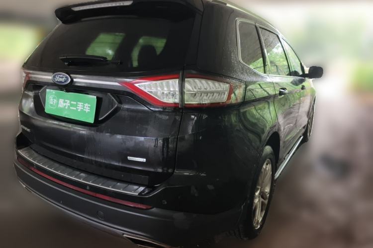Used Ford Edge 2016 EcoBoost 245 Two-Wheel-Drive Titanium 7-Seater Rear Right 45 Deg
