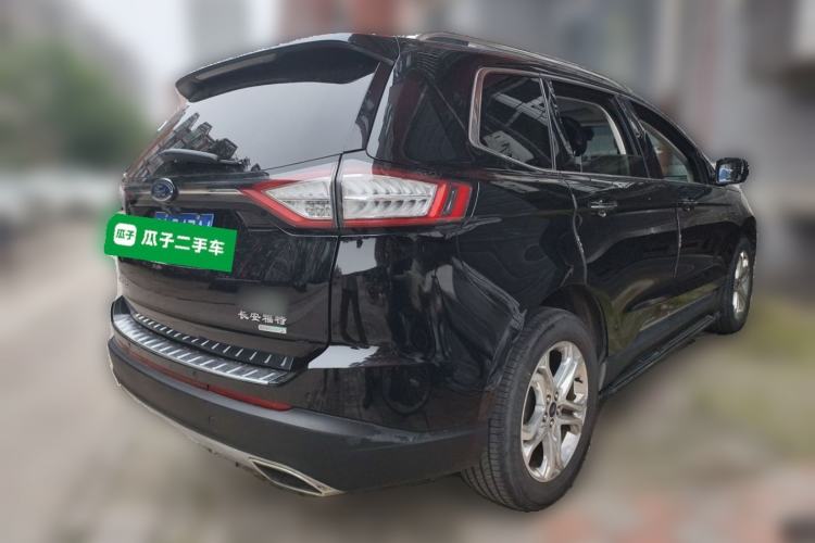 Used Ford Edge 2016 EcoBoost 245 Two-Wheel-Drive Titanium 7-Seater Rear Right 45 Deg