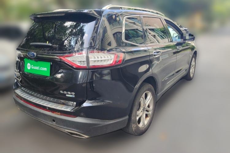 Used Ford Edge 2016 EcoBoost 245 Two-Wheel-Drive Titanium 7-Seater Rear Right 45 Deg