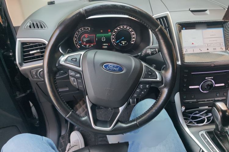 Used Ford Edge 2016 EcoBoost 245 Four-Wheel Drive Titanium 7-Seater Steering Wheel