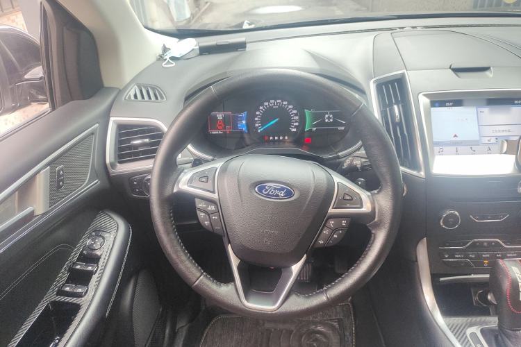Used Ford Edge 2016 EcoBoost 245 Four-Wheel Drive Titanium Edition 7-Seater Steering Wheel