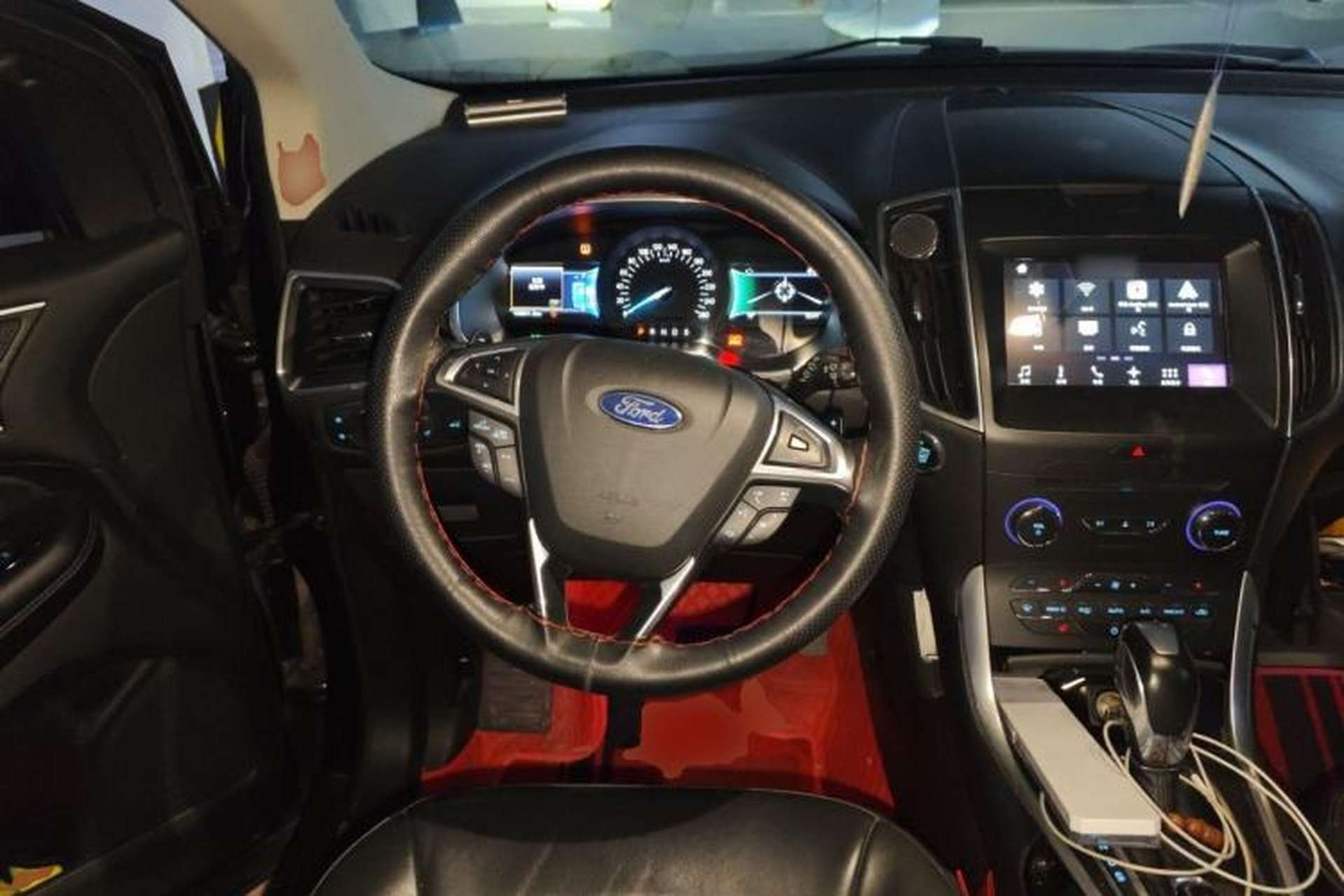 Used Ford Edge 2016 EcoBoost 245 Four-Wheel Drive Titanium Edition 7-Seater Steering Wheel