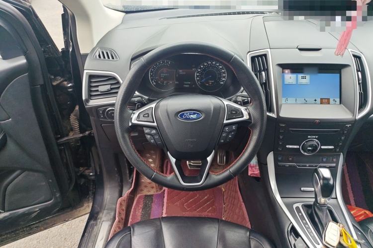 Used Ford Edge 2016 EcoBoost 245 Four-Wheel Drive Titanium 7-Seater Steering Wheel