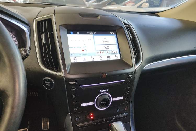 Used Ford Edge 2016 EcoBoost 245 Four-Wheel Drive Titanium 7-Seater Audio And AC Panel
