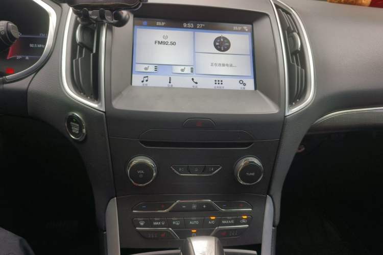Used Ford Edge 2016 EcoBoost 245 Two-Wheel-Drive Titanium 7-Seater Audio And AC Panel