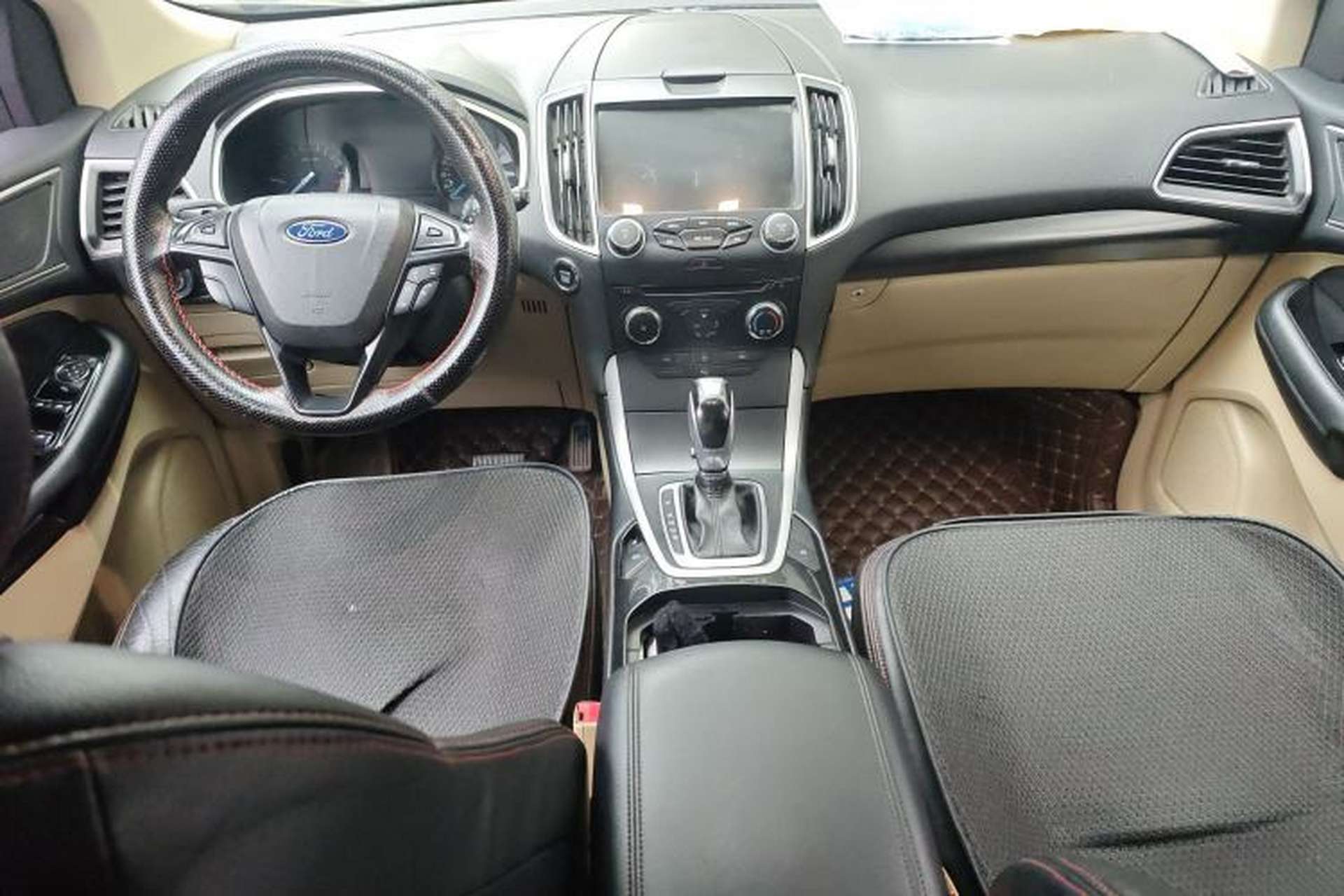 Used Ford Edge 2016 EcoBoost 245 Two-Wheel-Drive Titanium 5-Seater Center Console