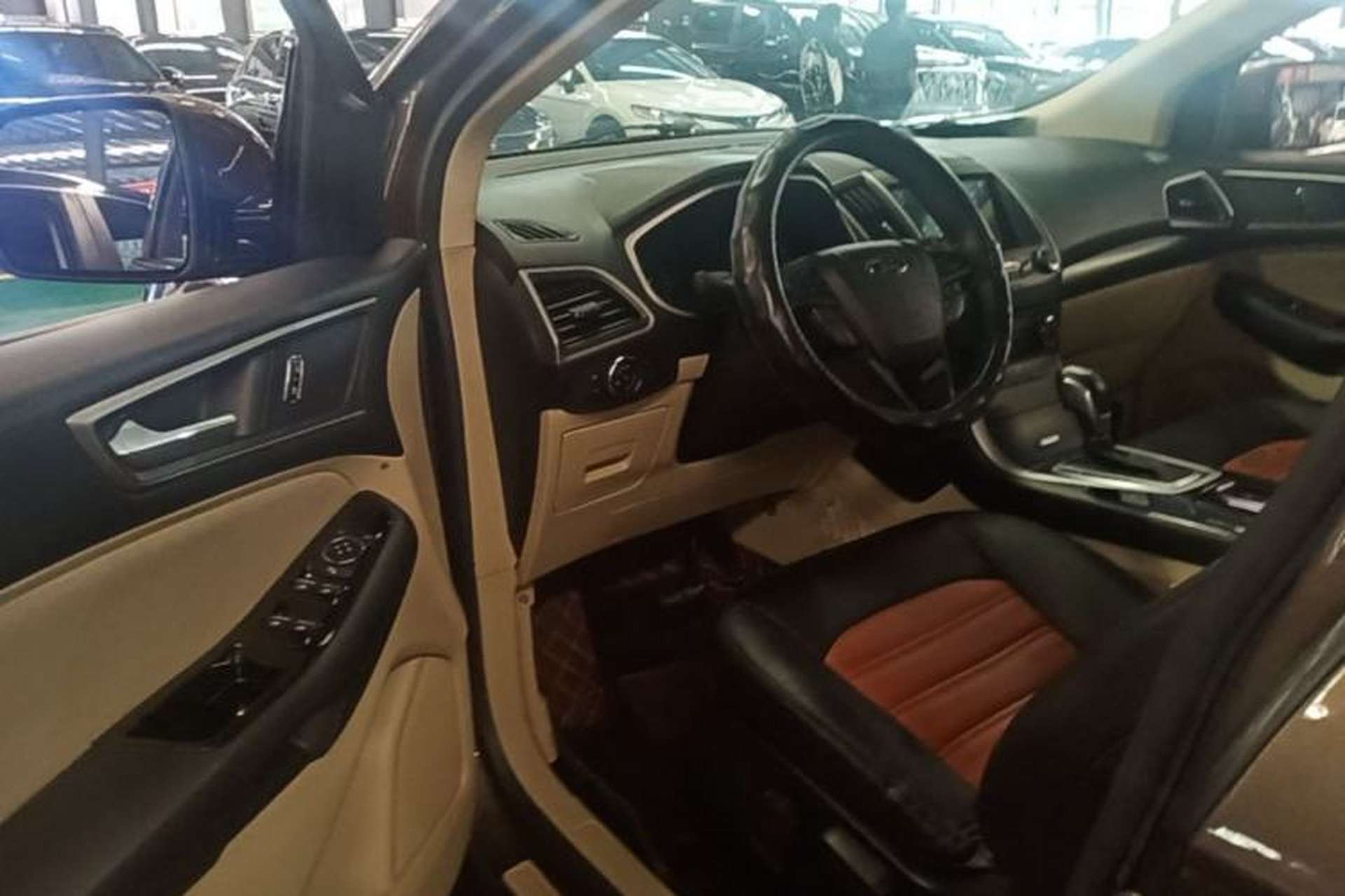 Used Ford Edge 2016 EcoBoost 245 Two-Wheel-Drive Titanium 5-Seater Driver Seat