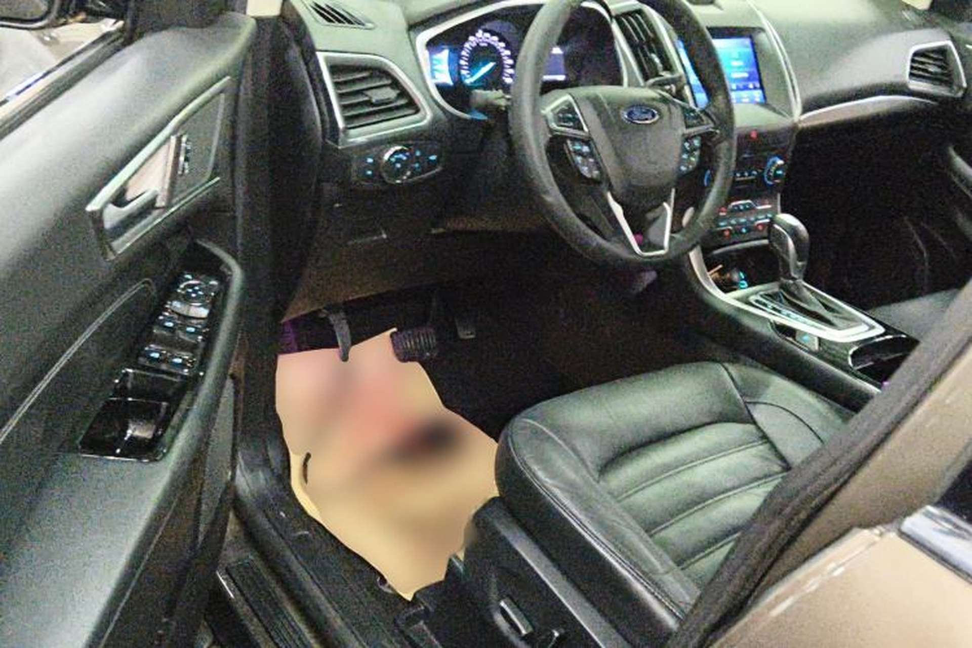 Used Ford Edge 2016 EcoBoost 245 Four-Wheel Drive Titanium Edition 7-Seater Driver Seat