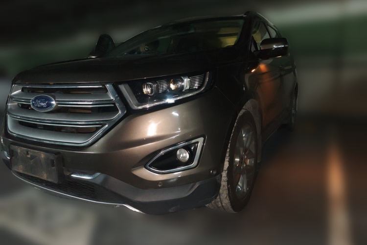Used Ford Edge 2016 EcoBoost 245 Four-Wheel Drive Titanium 7-Seater Guazi used car, China used car export, Used car for sale, Used Ford cars, Cheapest cars for sale