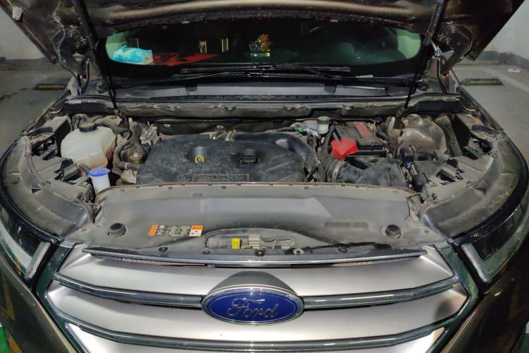 Used Ford Edge 2016 EcoBoost 245 Two-Wheel-Drive Titanium 7-Seater Engine Bay