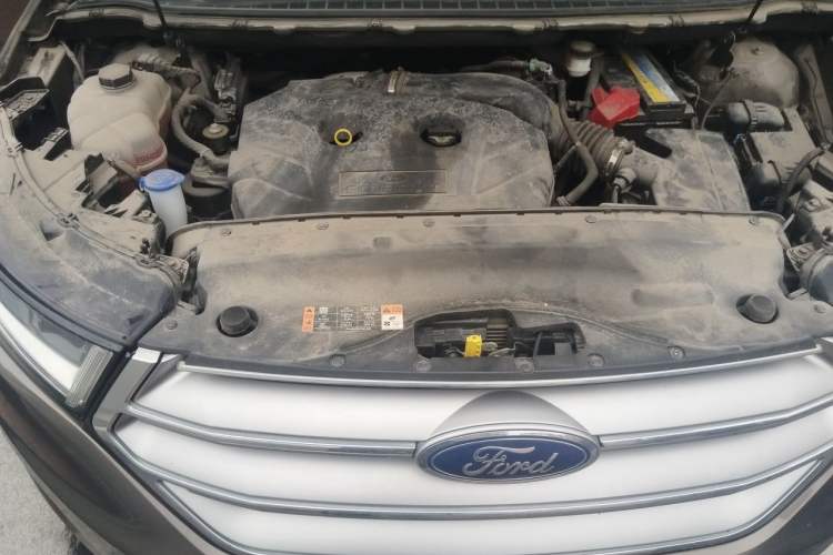 Used Ford Edge 2016 EcoBoost 245 Four-Wheel Drive Titanium Edition 7-Seater Engine Bay