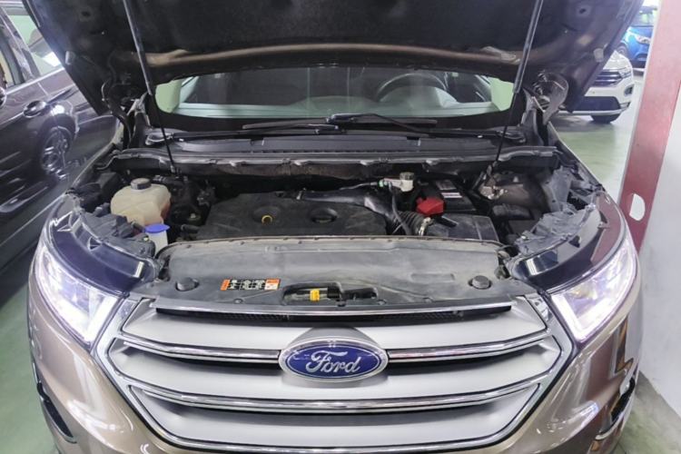 Used Ford Edge 2016 EcoBoost 245 Two-Wheel-Drive Titanium 7-Seater Engine Bay
