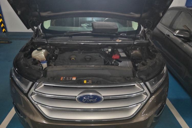Used Ford Edge 2016 EcoBoost 245 Four-Wheel Drive Titanium 7-Seater Engine Bay
