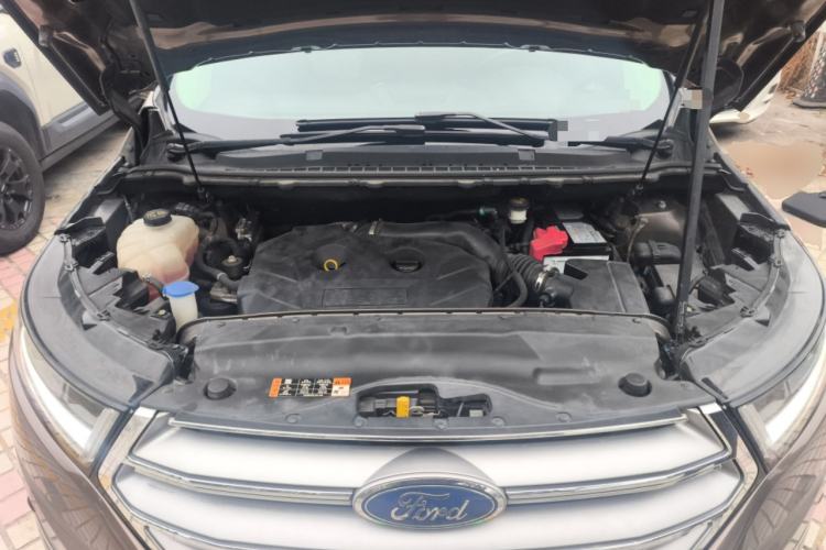 Used Ford Edge 2016 EcoBoost 245 Two-Wheel-Drive Titanium 7-Seater Engine Bay