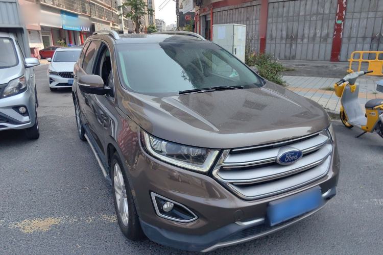 Used Ford Edge 2016 EcoBoost 245 Two-Wheel-Drive Titanium 7-Seater Exterior 1