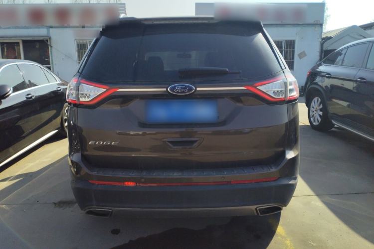 Used Ford Edge 2016 EcoBoost 245 Two-Wheel-Drive Titanium 5-Seater Exterior 2