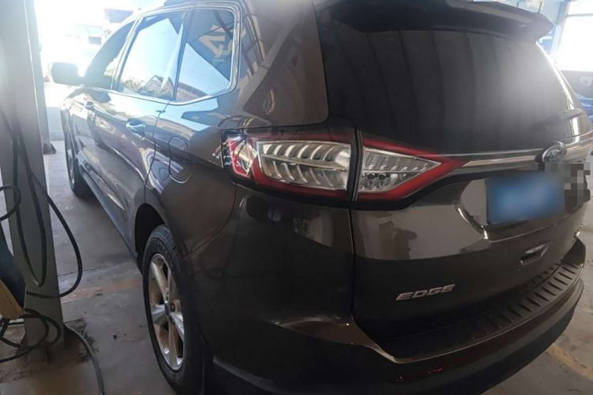Used Ford Edge 2016 EcoBoost 245 Two-Wheel-Drive Titanium 5-Seater Exterior 2