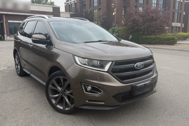 Used Ford Edge 2016 EcoBoost 330 V6 Four-Wheel Drive Sporty 7-Seater Exterior 2