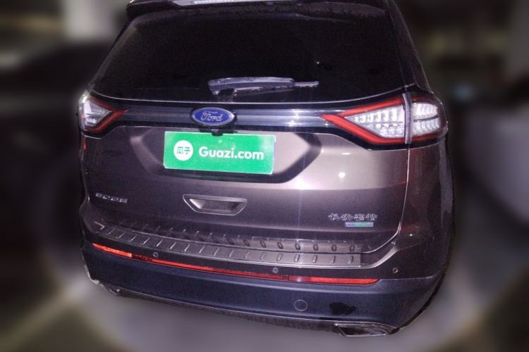 Used Ford Edge 2016 EcoBoost 245 Two-Wheel-Drive Titanium 5-Seater Exterior 4