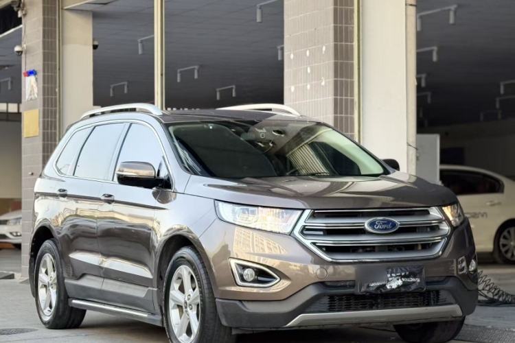Used Ford Edge 2016 EcoBoost 245 Two-Wheel-Drive Titanium 5-Seater Exterior 6