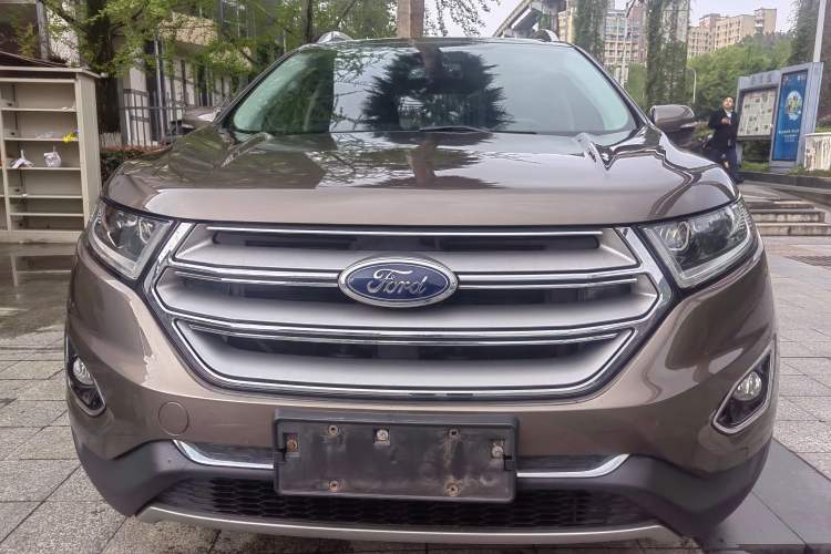 Used Ford Edge 2016 EcoBoost 245 Four-Wheel Drive Titanium Edition 7-Seater Exterior 7