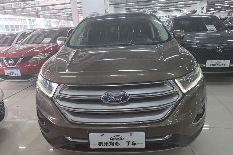 Used Ford Edge 2016 EcoBoost 245 Four-Wheel Drive Titanium Edition 7-Seater Front