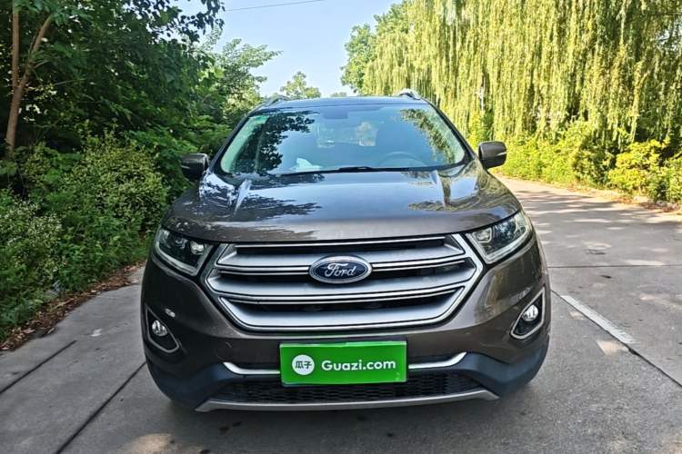 Used Ford Edge 2016 EcoBoost 245 Four-Wheel Drive Titanium Edition 7-Seater Front