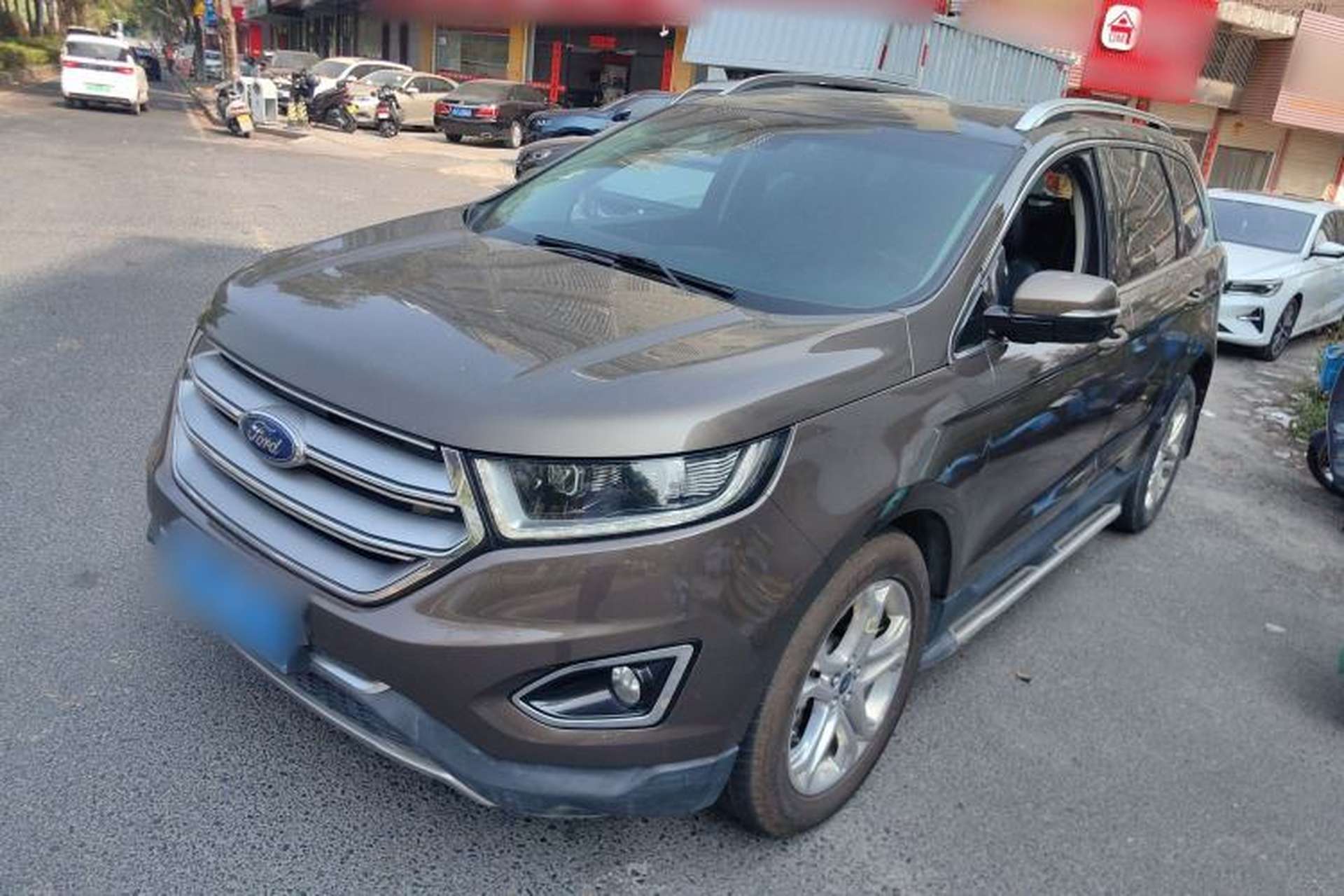 Used Ford Edge 2016 EcoBoost 245 Two-Wheel-Drive Titanium 7-Seater Front Left 45 Deg