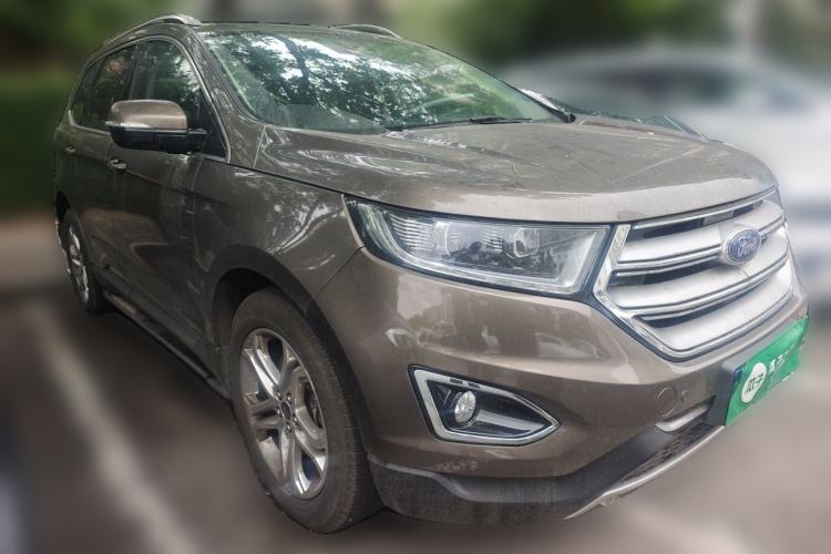 Used Ford Edge 2016 EcoBoost 245 Four-Wheel Drive Titanium Edition 7-Seater Front Right 45 Deg