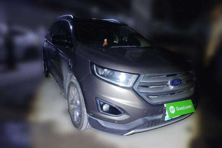 Used Ford Edge 2016 EcoBoost 245 Four-Wheel Drive Titanium 7-Seater Front Right 45 Deg