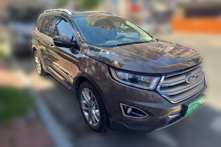 Used Ford Edge 2016 EcoBoost 245 Four-Wheel Drive Titanium Edition 7-Seater Front Right 45 Deg