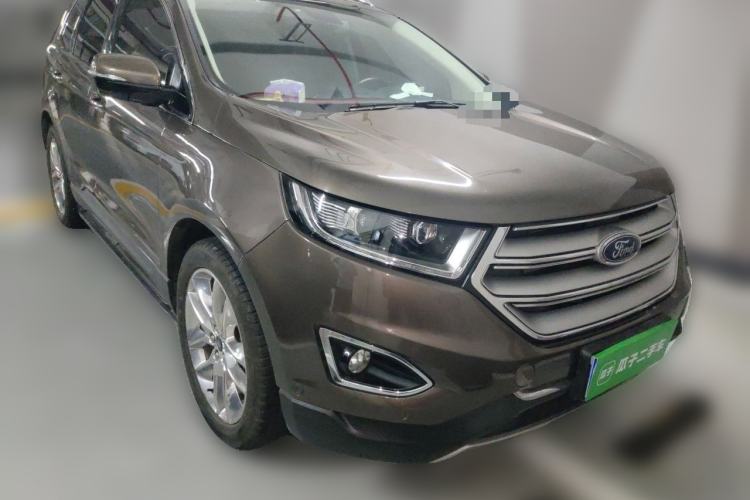 Used Ford Edge 2016 EcoBoost 245 Four-Wheel Drive Titanium 7-Seater Front Right 45 Deg
