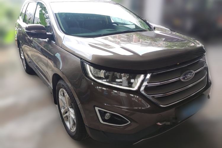 Used Ford Edge 2016 EcoBoost 245 Four-Wheel Drive Titanium Edition 7-Seater Front Right 45 Deg