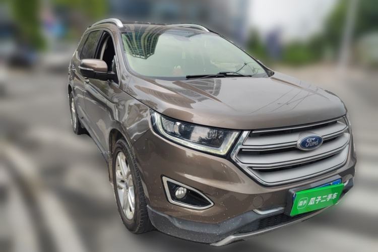 Used Ford Edge 2016 EcoBoost 245 Four-Wheel Drive Titanium Edition 7-Seater Front Right 45 Deg