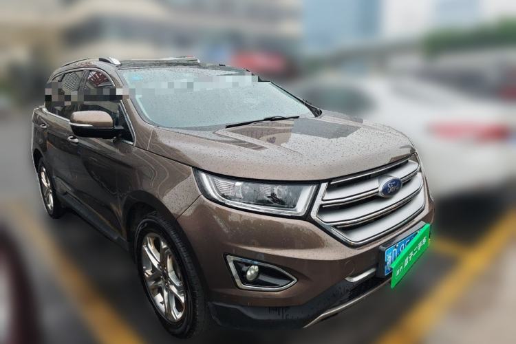 Used Ford Edge 2016 EcoBoost 245 Four-Wheel Drive Titanium Edition 7-Seater Front Right 45 Deg