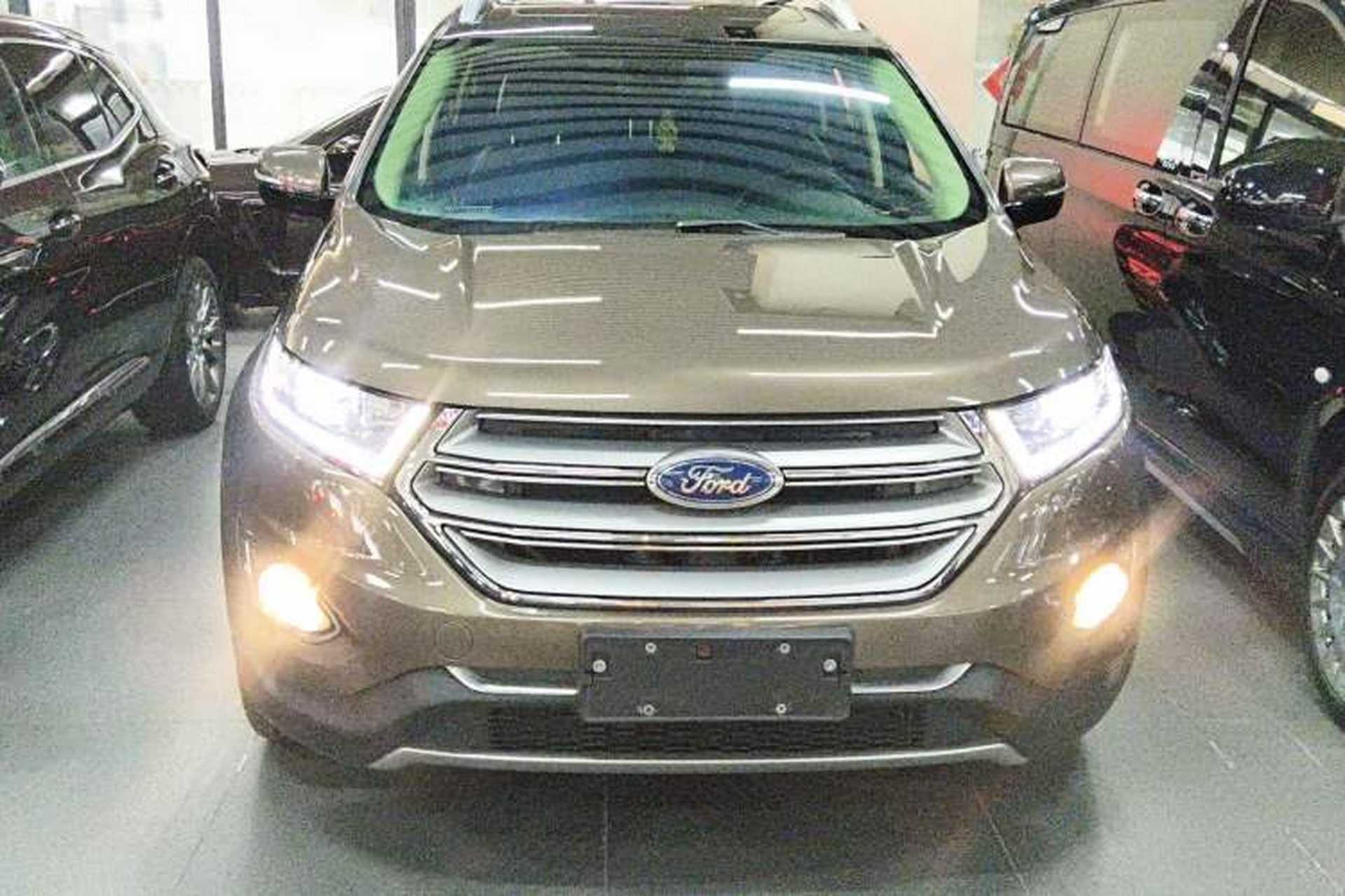 Used Ford Edge 2016 EcoBoost 245 Four-Wheel Drive Titanium Edition 7-Seater Front
