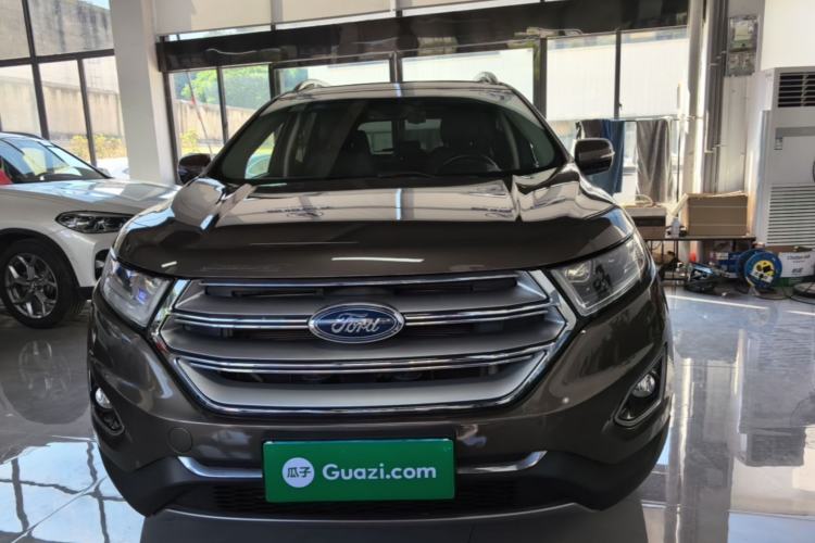 Used Ford Edge 2016 EcoBoost 245 Four-Wheel Drive Titanium Edition 7-Seater Front