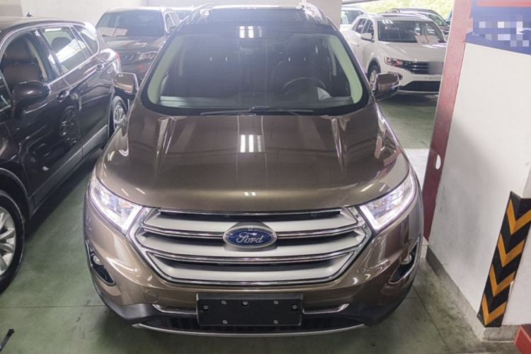 Used Ford Edge 2016 EcoBoost 245 Two-Wheel-Drive Titanium 7-Seater Front