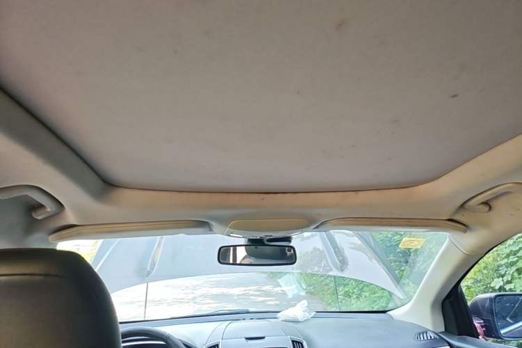 Used Ford Edge 2016 EcoBoost 245 Four-Wheel Drive Titanium Edition 7-Seater Headliner