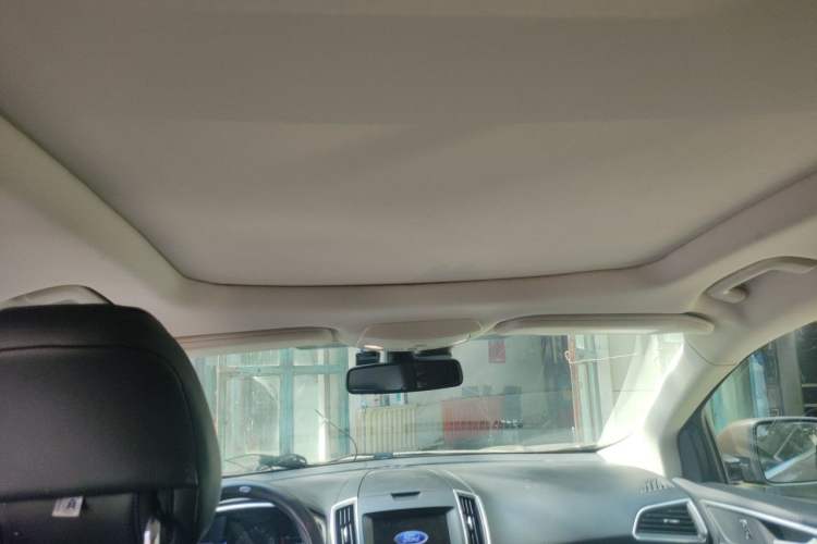 Used Ford Edge 2016 EcoBoost 245 Two-Wheel-Drive Titanium 7-Seater Headliner