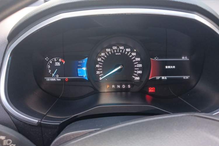 Used Ford Edge 2016 EcoBoost 245 Two-Wheel-Drive Titanium 7-Seater Instrument Cluster