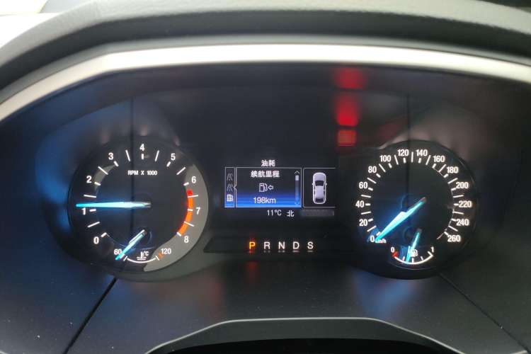Used Ford Edge 2016 EcoBoost 245 Two-Wheel-Drive Titanium 5-Seater Instrument Cluster