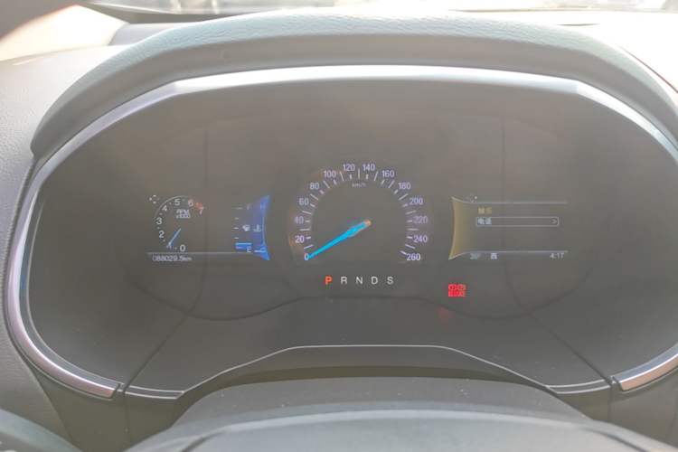 Used Ford Edge 2016 EcoBoost 245 Two-Wheel-Drive Titanium 7-Seater Instrument Cluster
