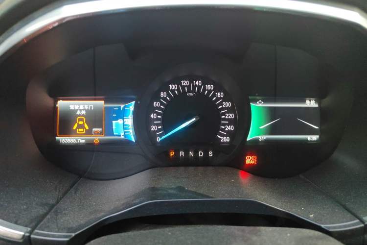 Used Ford Edge 2016 EcoBoost 245 Four-Wheel Drive Titanium Edition 7-Seater Instrument Cluster